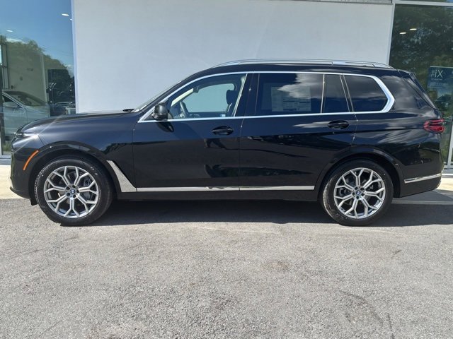 New 2026 BMW X7 xDrive40i w/ Premium Package image 2