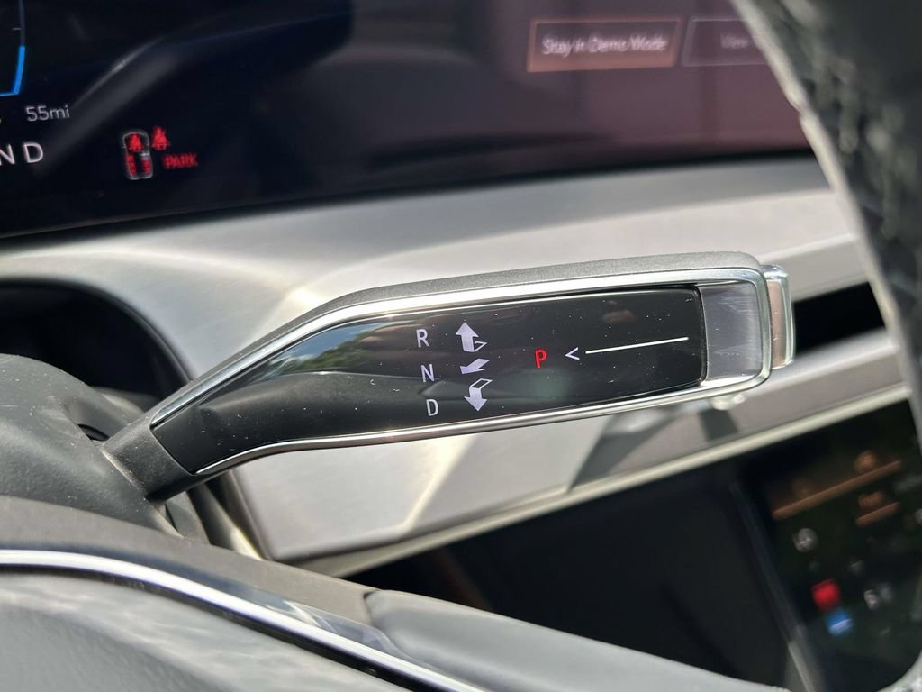 New 2027 Cadillac Vistiq Sport AWD/4WD image 25