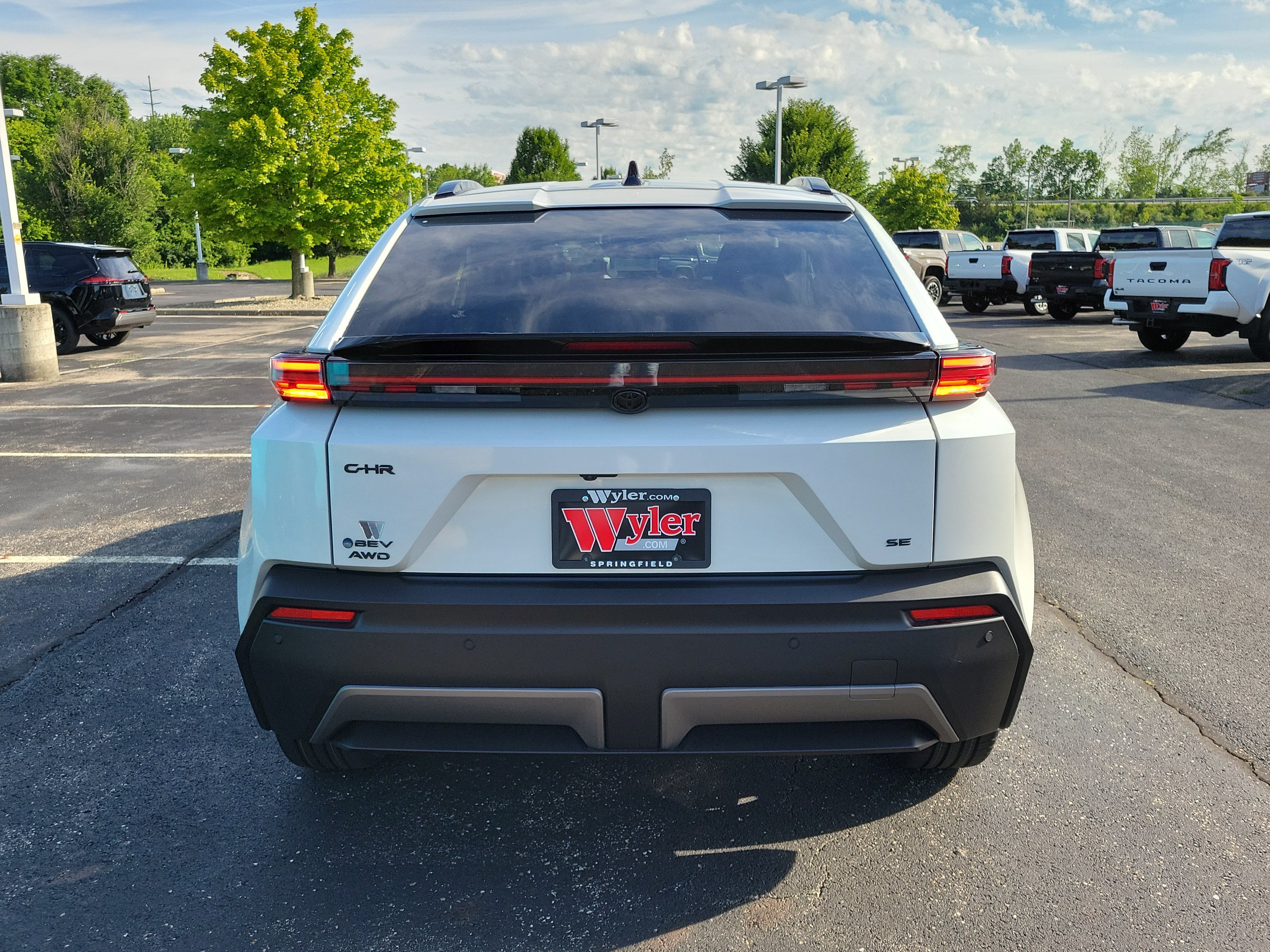 New 2026 Toyota C-HR AWD/4WD image 4