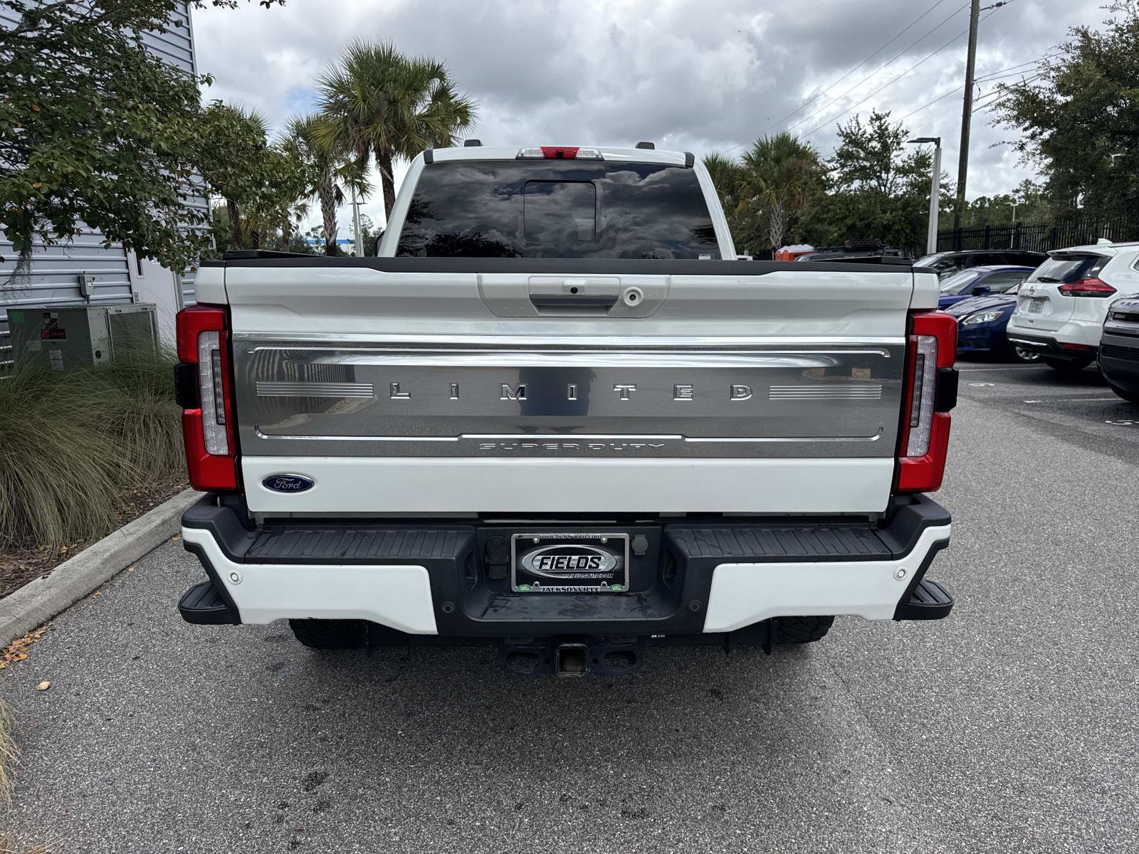Used 2024 Ford F250 Limited w/ FX4 Off-Road Package AWD/4WD image 7