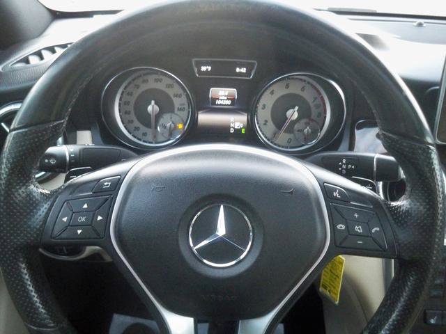 Used 2014 Mercedes-Benz CLA 250 4dr Sdn CLA 250 4MATIC image 11