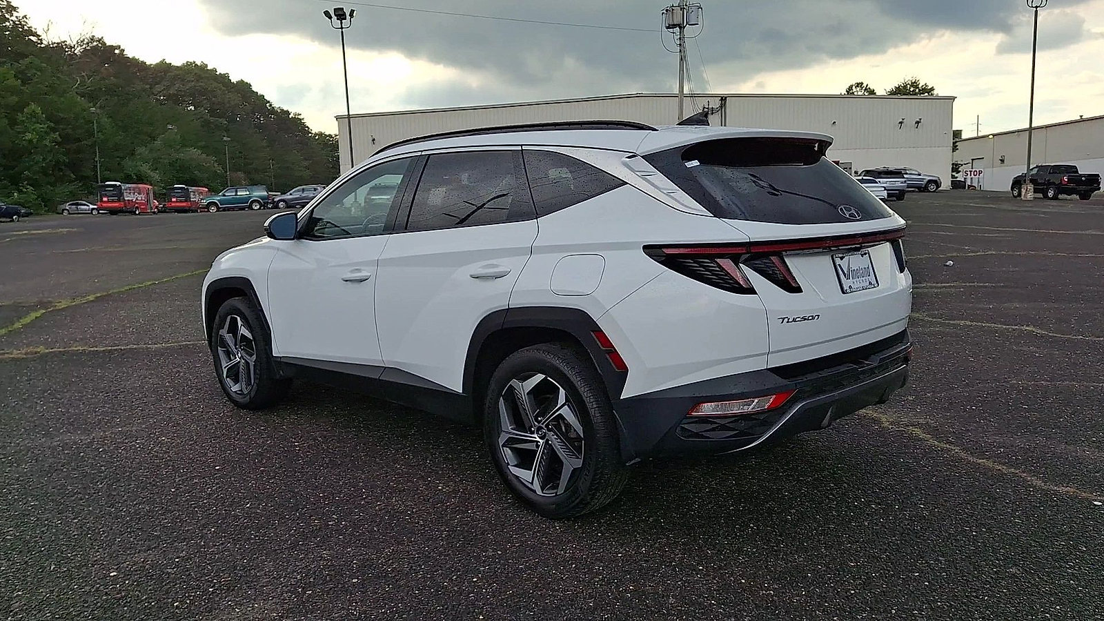 Certified 2023 Hyundai Tucson Limited AWD/4WD image 6