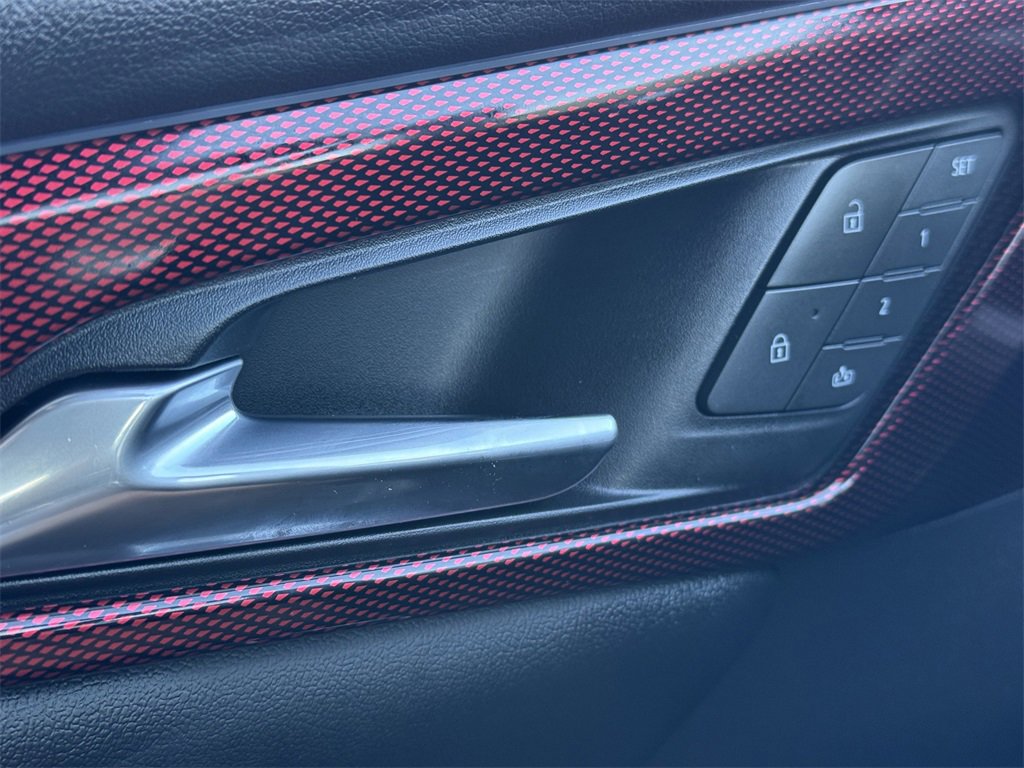 Used 2024 Chevrolet Traverse RS w/ LPO, Floor Liner Package image 25