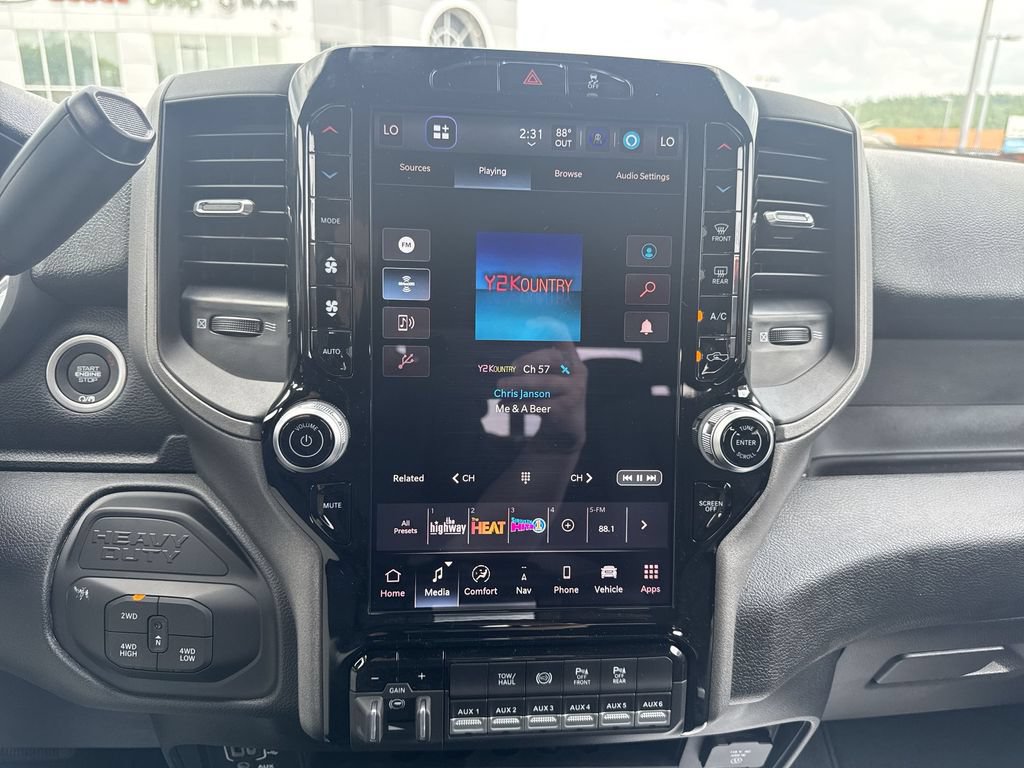 New 2026 RAM 3500 Tradesman AWD/4WD image 17
