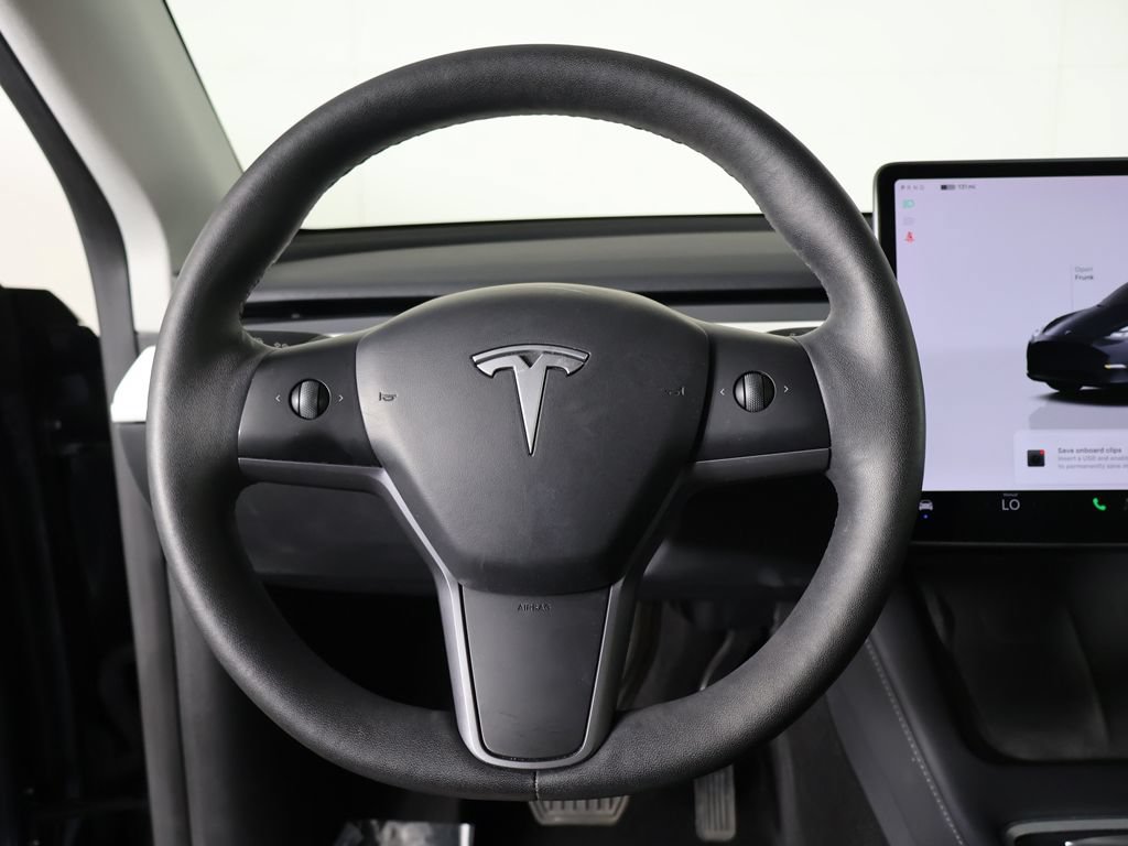 Used 2023 Tesla Model Y Long Range AWD/4WD image 33