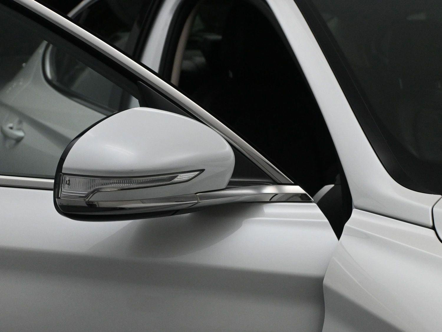 Used 2022 Genesis G70 2.0T image 14