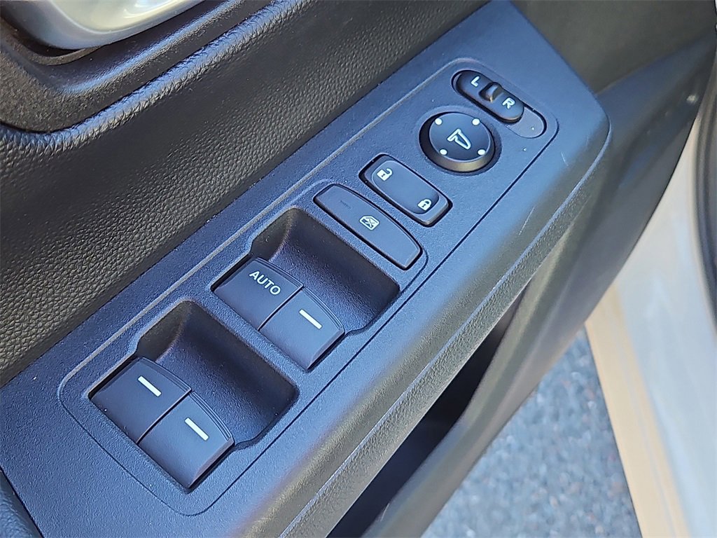 Used 2024 Honda CR-V LX image 21