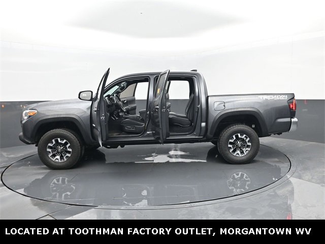 Used 2022 Toyota Tacoma TRD Off-Road image 29