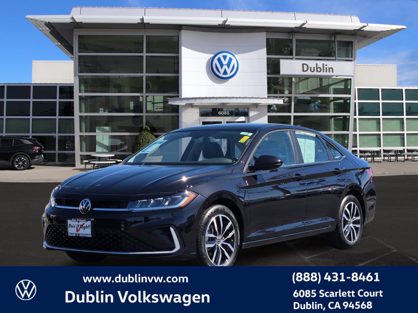 Certified 2025 Volkswagen Jetta SE FWD image 8