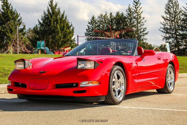 Used 2004 Chevrolet Corvette Convertible w/ Preferred Equipment Group image 14