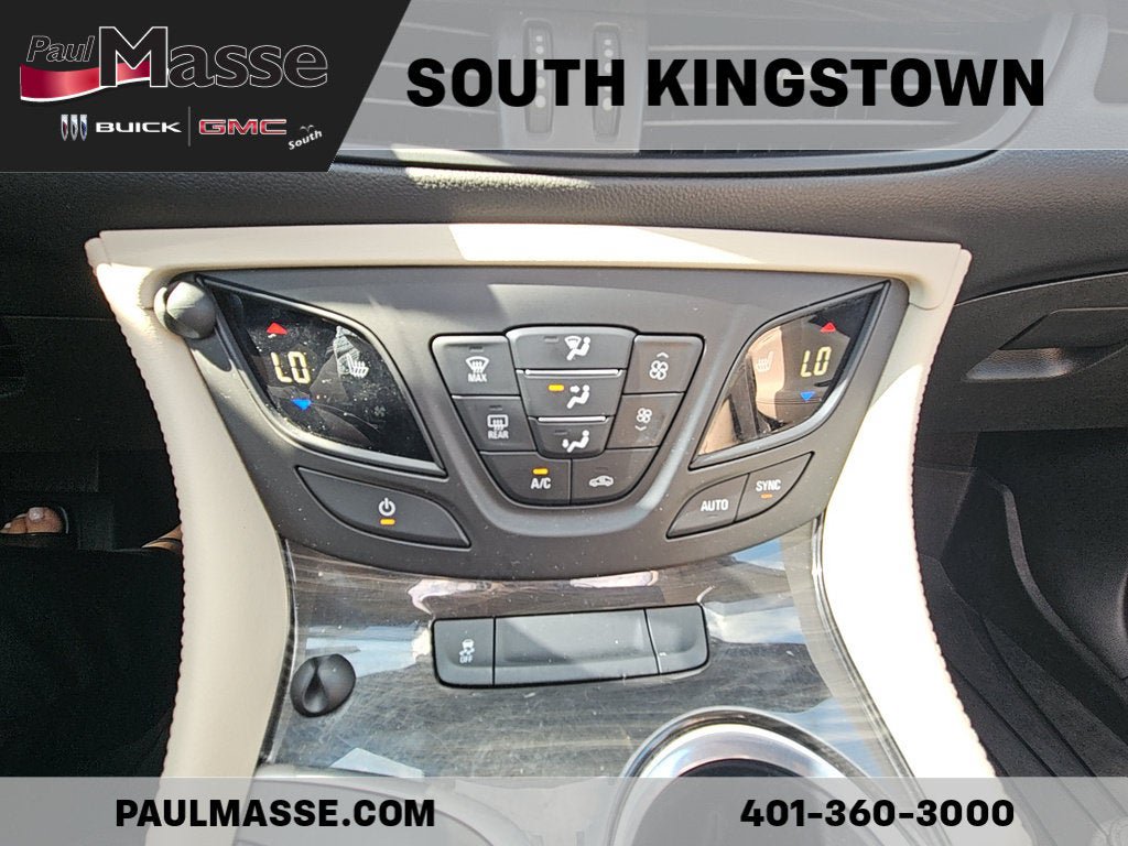 Certified 2020 Buick Envision Premium AWD/4WD image 31