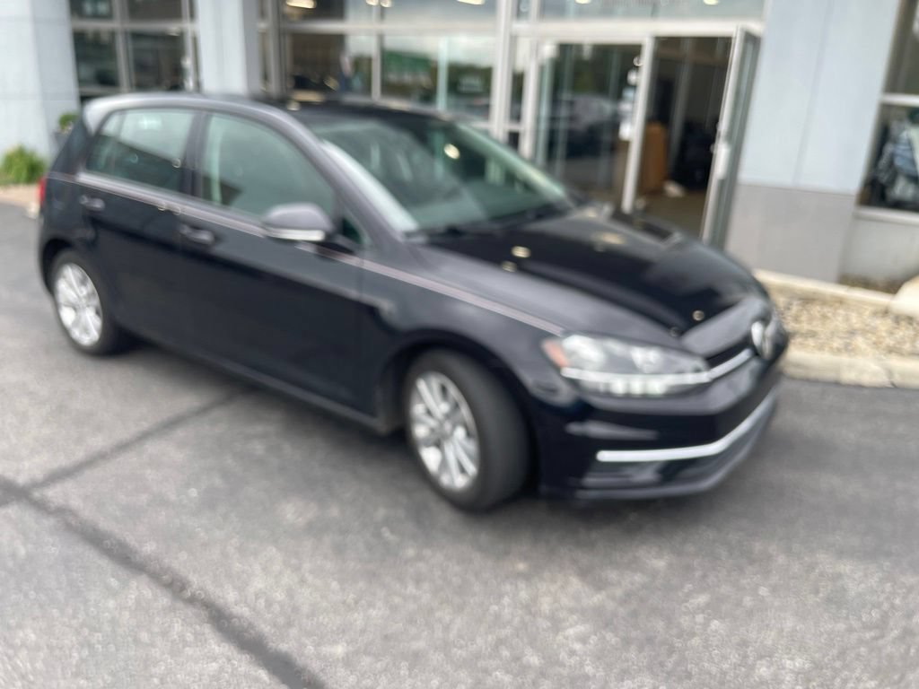 Used 2021 Volkswagen Golf 4-Door FWD image 5