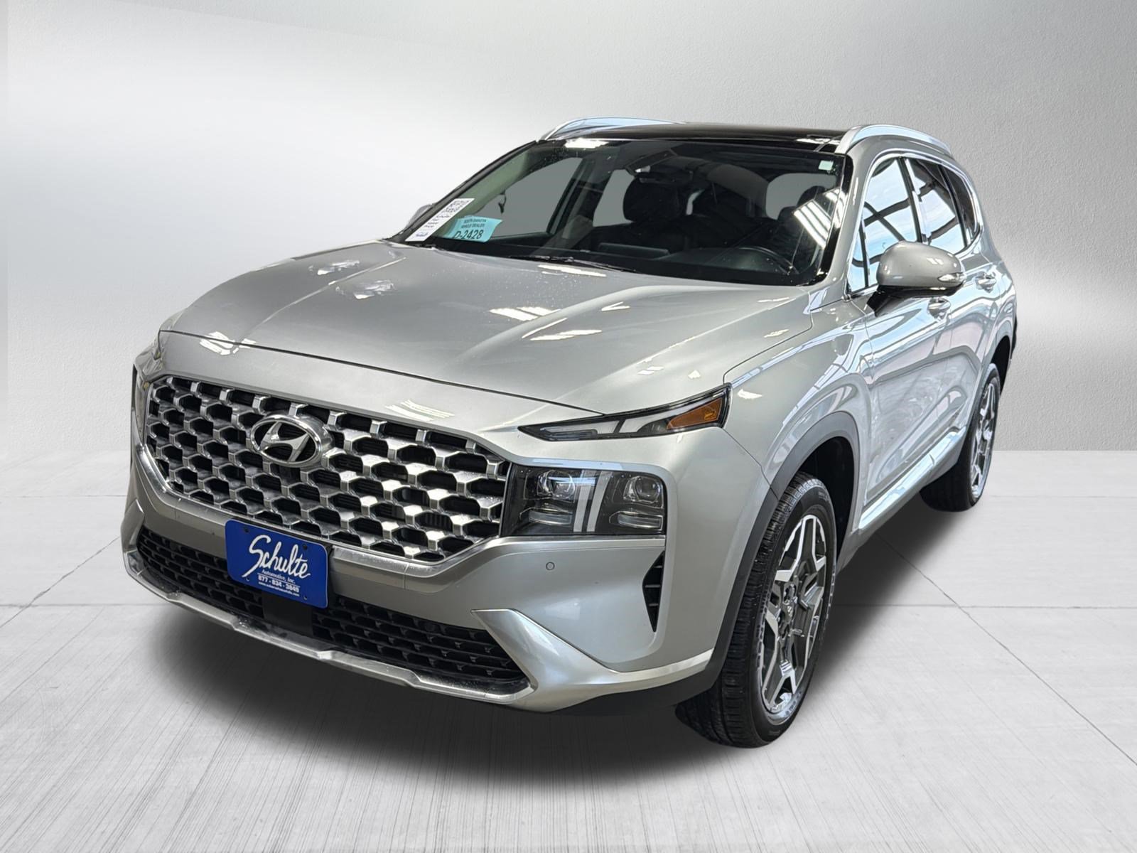 Used 2022 Hyundai Santa Fe Limited w/ Cargo Package image 3