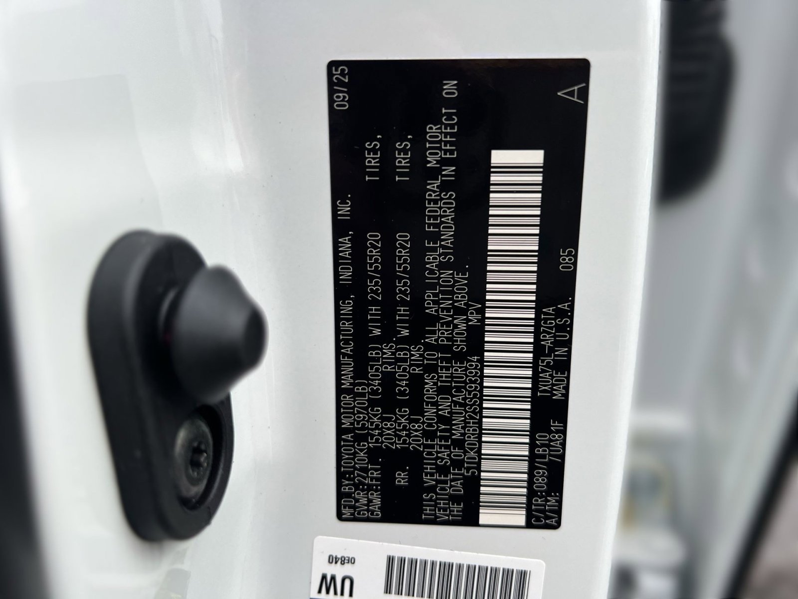 New 2025 Toyota Highlander Limited image 21