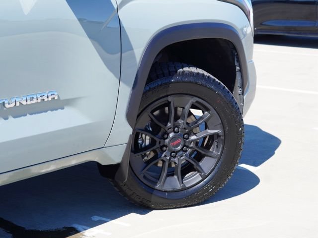 Used 2023 Toyota Tundra Limited w/ TRD Off-Road Package AWD/4WD image 9