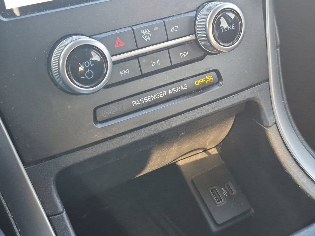 Used 2021 Ford Edge SEL w/ Convenience Package FWD image 19