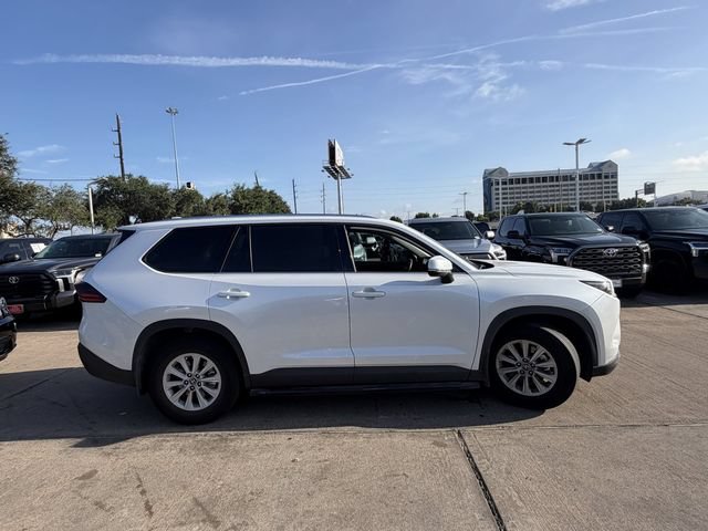 Used 2025 Toyota Grand Highlander FWD image 4