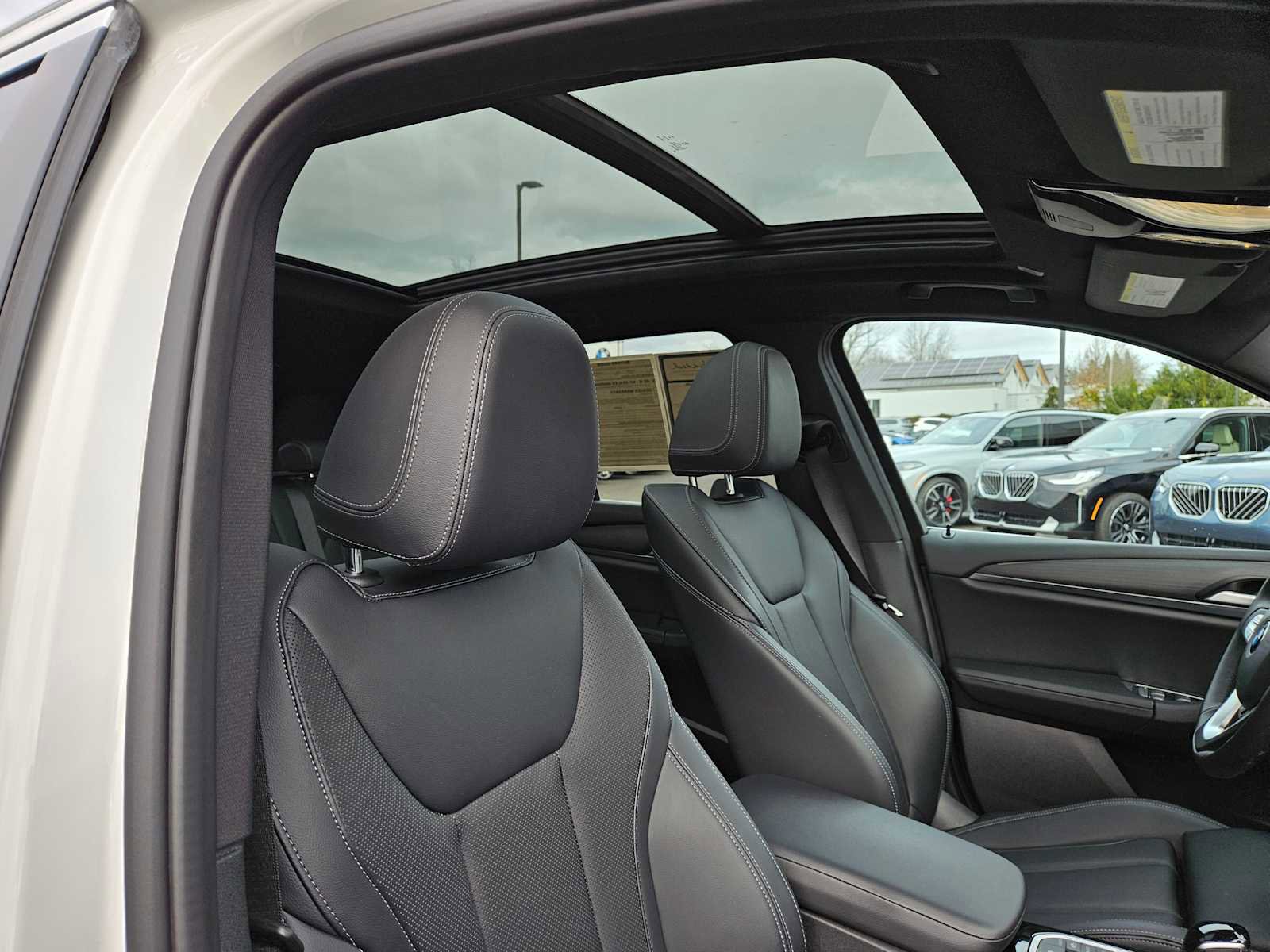 Used 2023 BMW X3 xDrive30i w/ Premium Package image 13