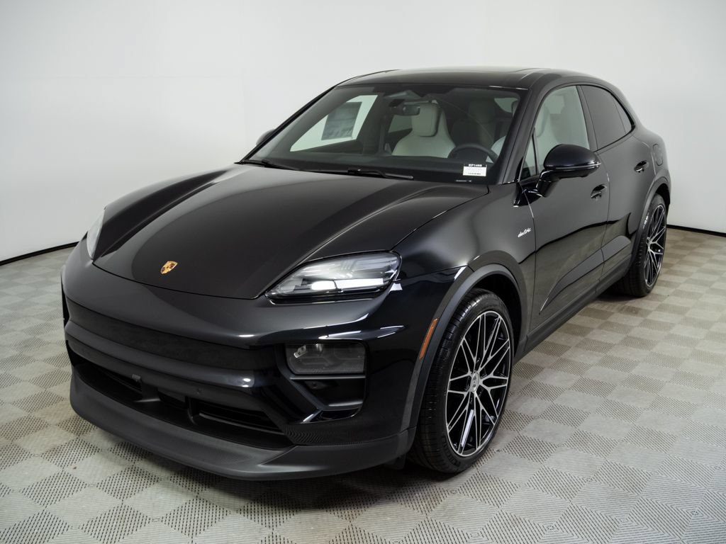 New 2026 Porsche Macan 4 Electric