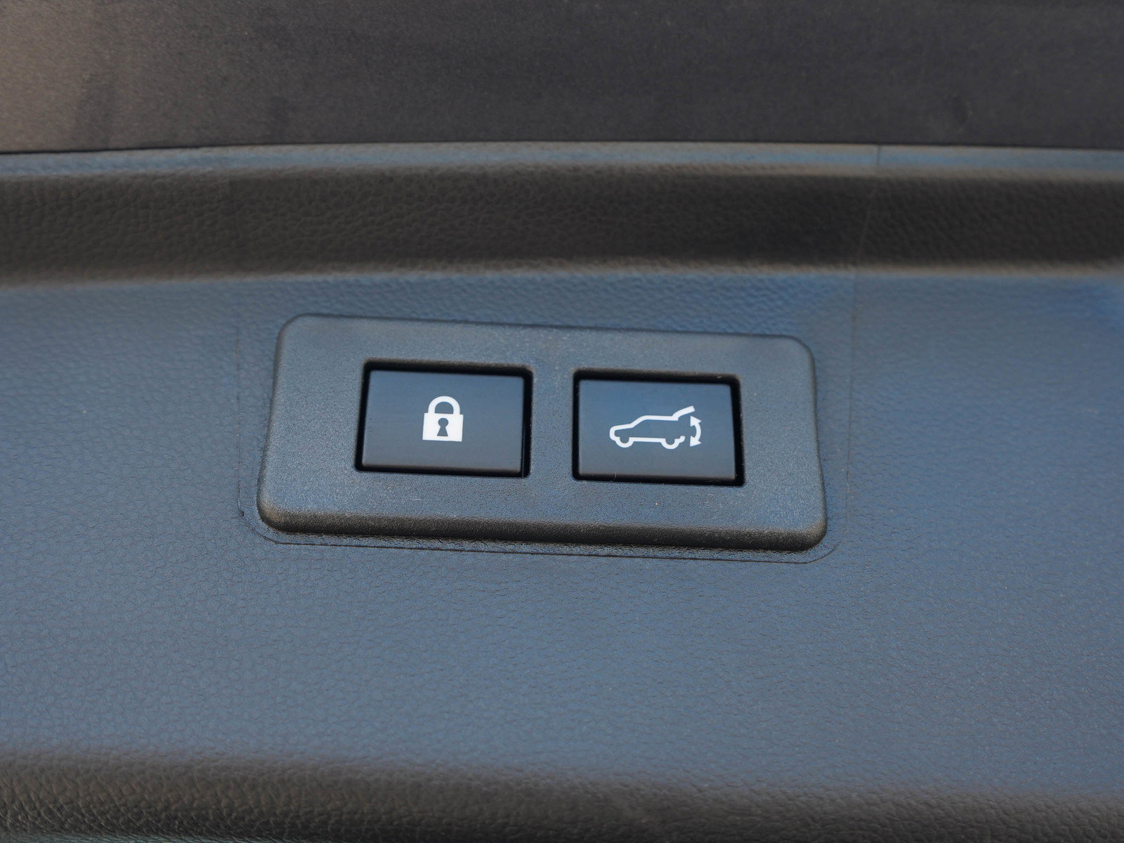 Used 2024 Subaru Outback Limited AWD/4WD image 14