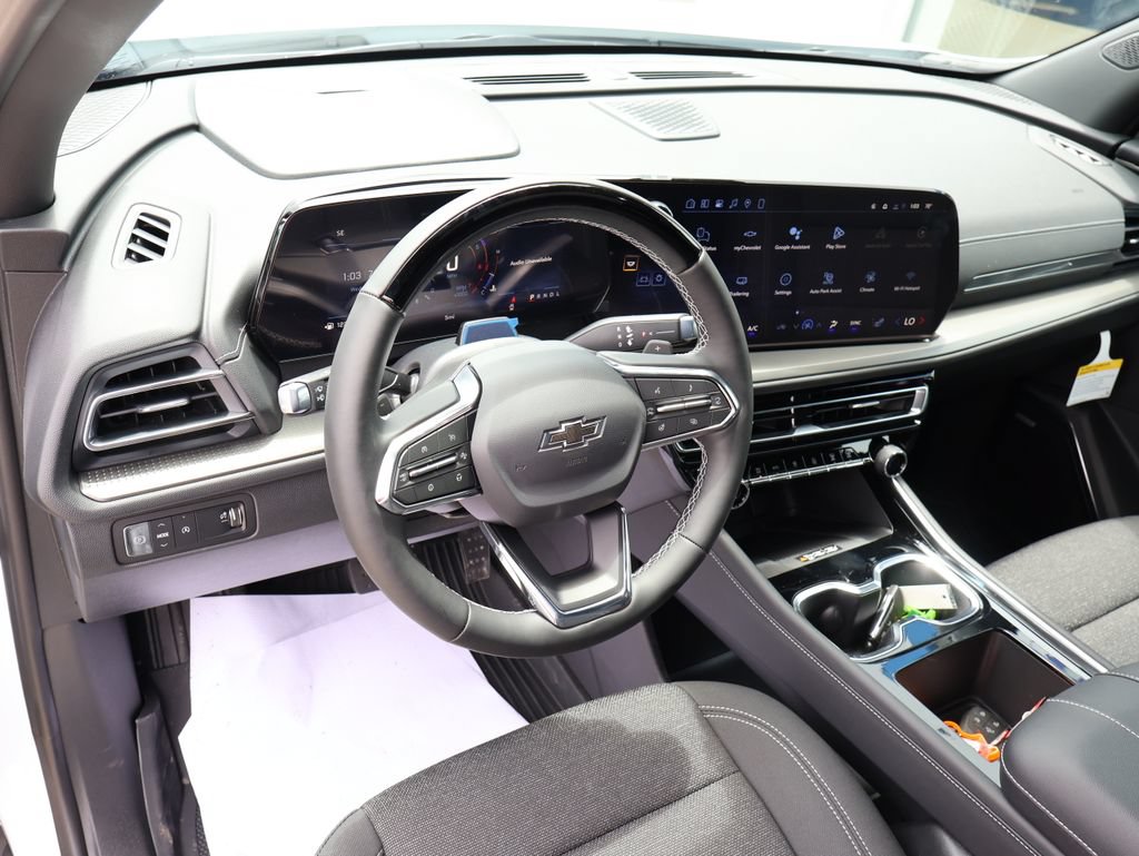 New 2026 Chevrolet Traverse LT w/ Enhanced Driving Package FWD image 23