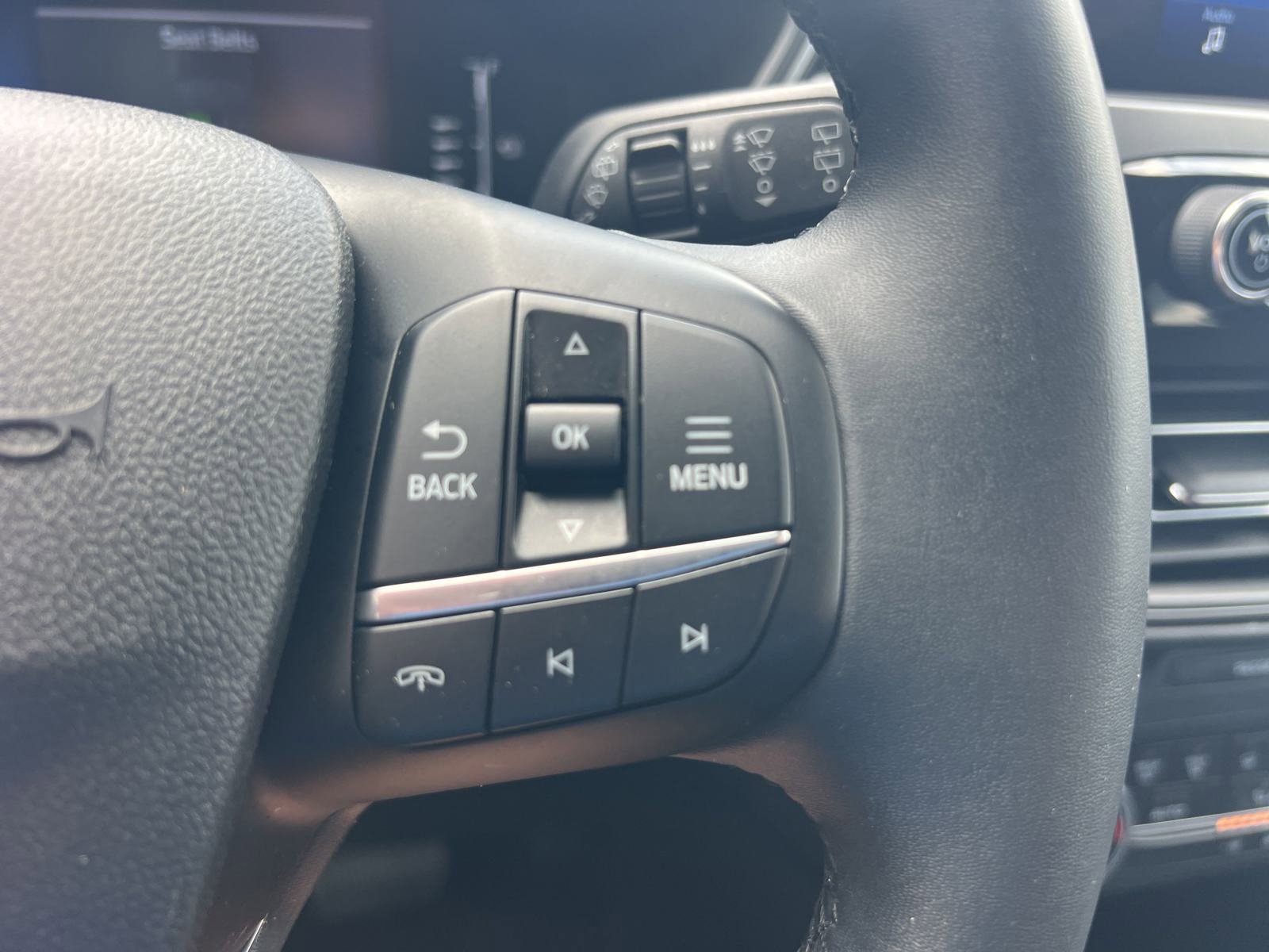 Used 2024 Ford Escape Active image 33