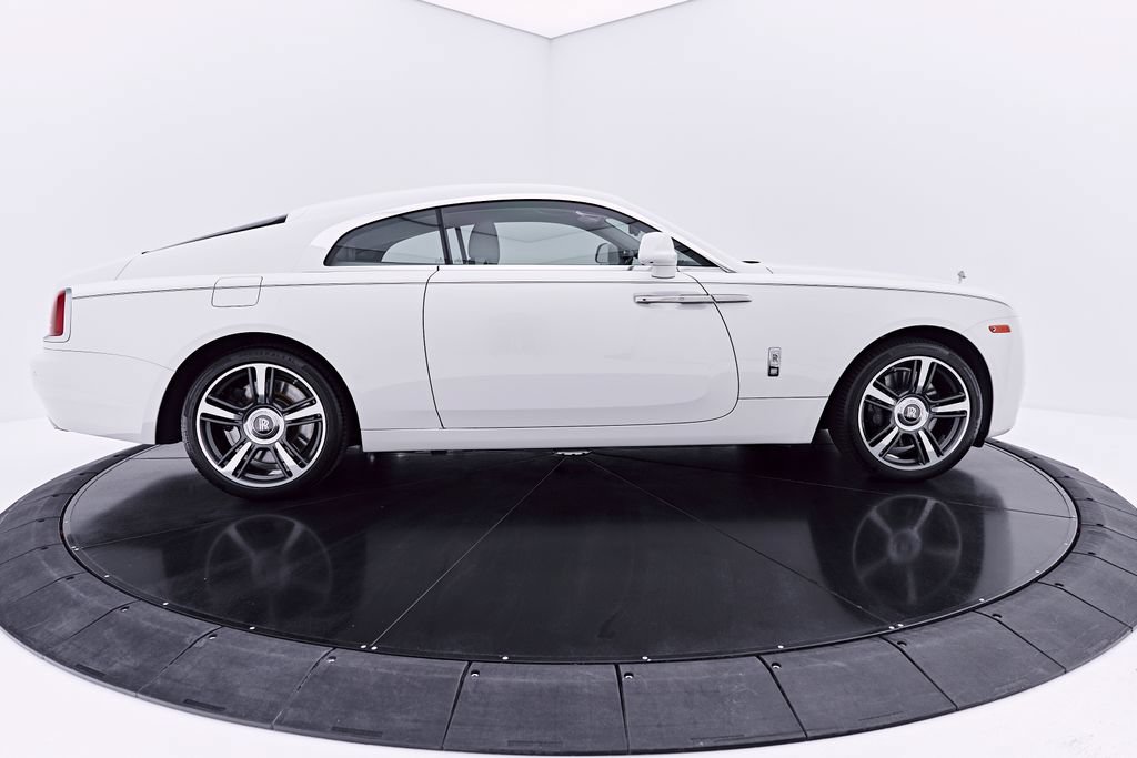 Used 2014 Rolls-Royce Wraith RWD image 17