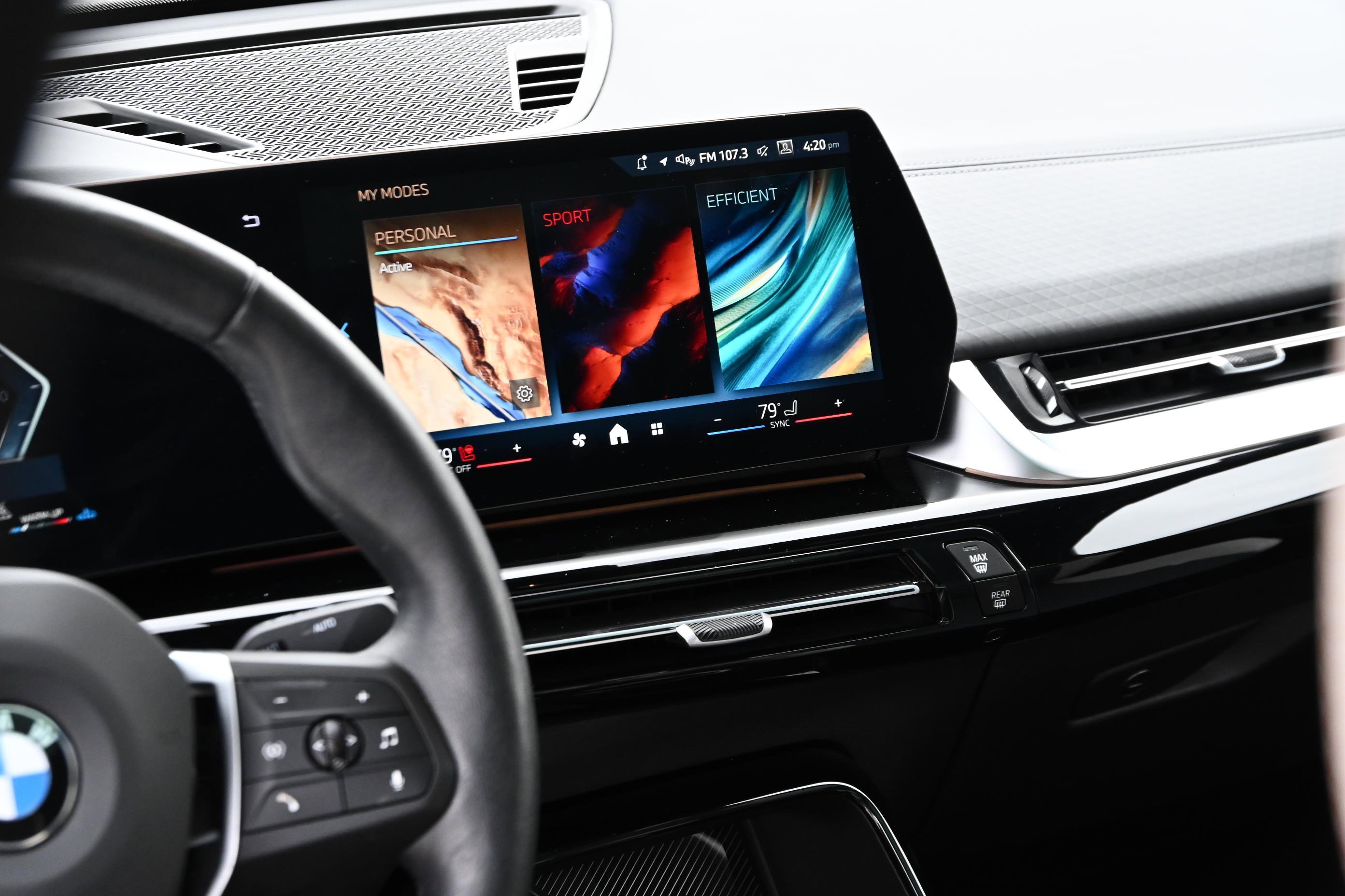 Certified 2025 BMW X2 xDrive28i image 21