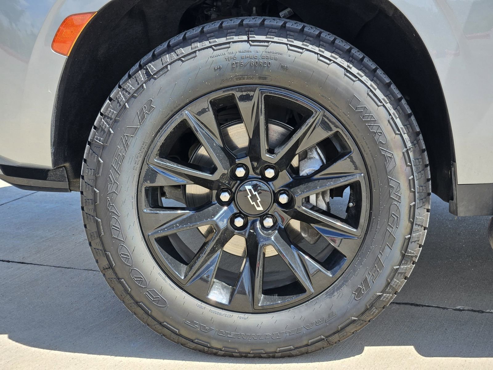 Certified 2023 Chevrolet Tahoe Z71 w/ Luxury Package AWD/4WD image 14