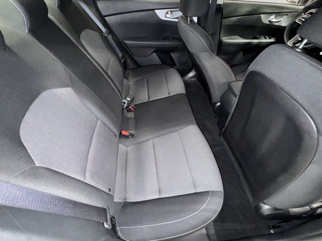 Used 2022 Kia Forte LXS w/ LXS Technology Package FWD image 19