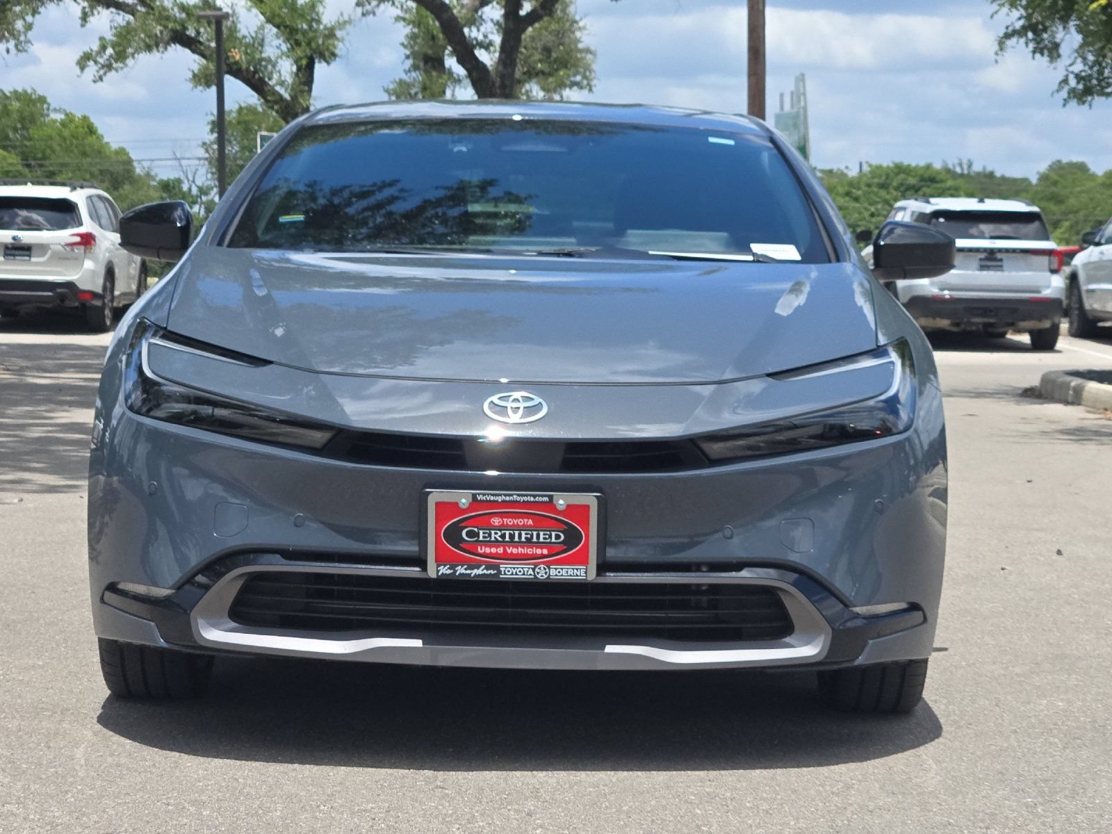 Certified 2026 Toyota Prius XLE FWD image 8