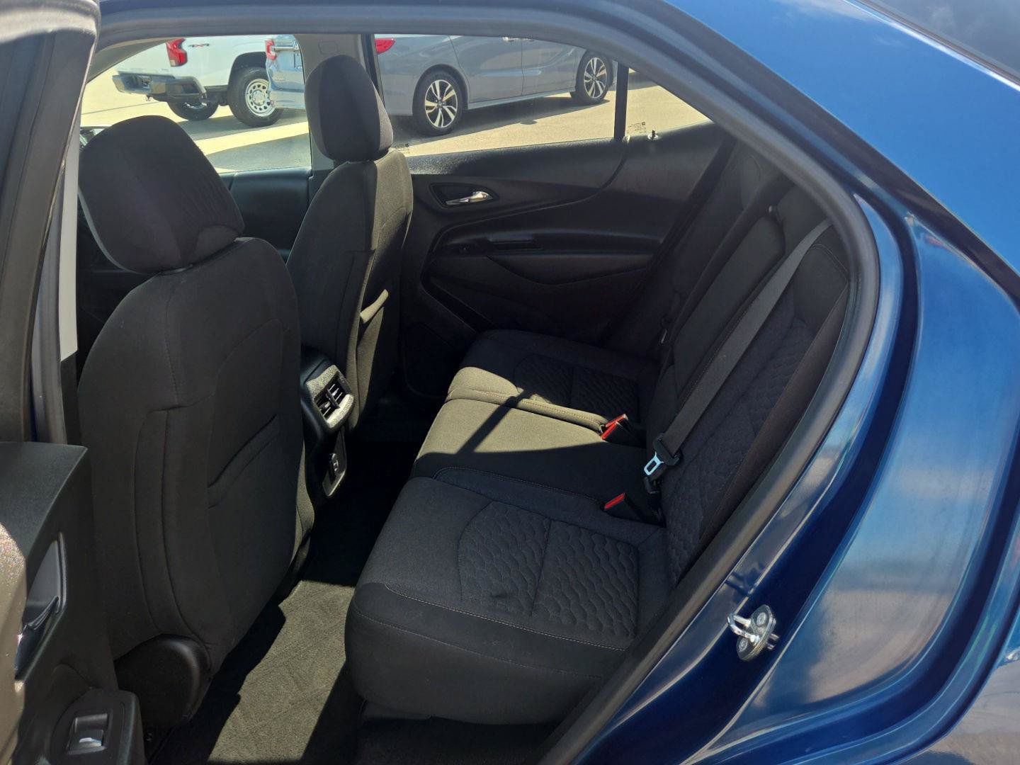Used 2019 Chevrolet Equinox LT AWD/4WD image 12