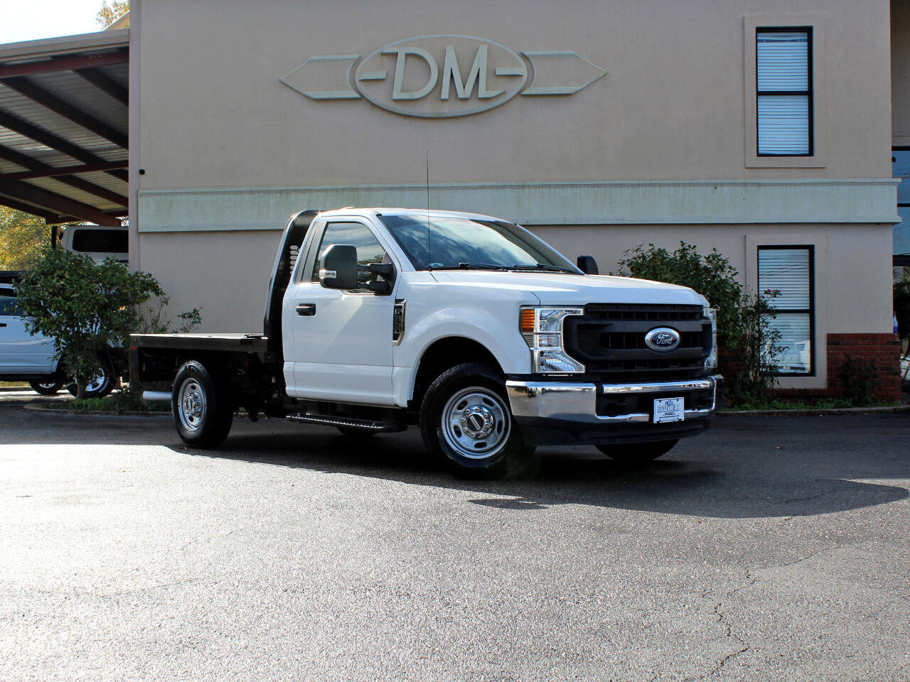 Used 2020 Ford F350 XL w/ Power Equipment Group image 3
