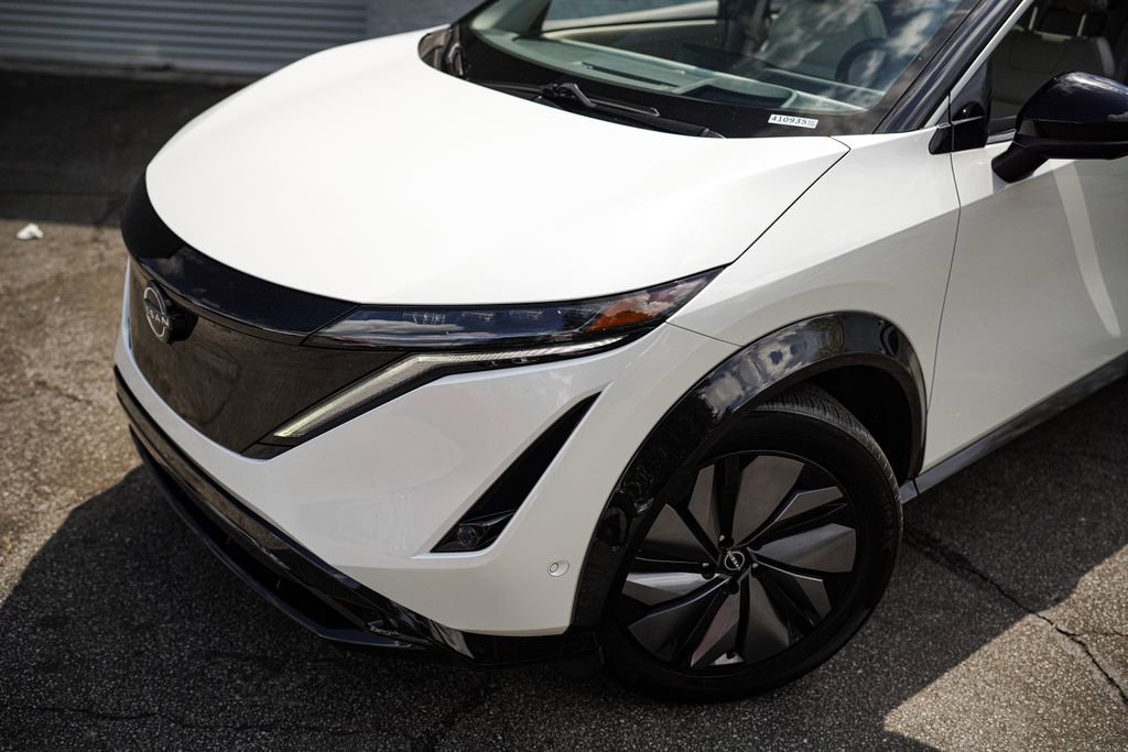 Used 2023 Nissan Ariya FWD image 2