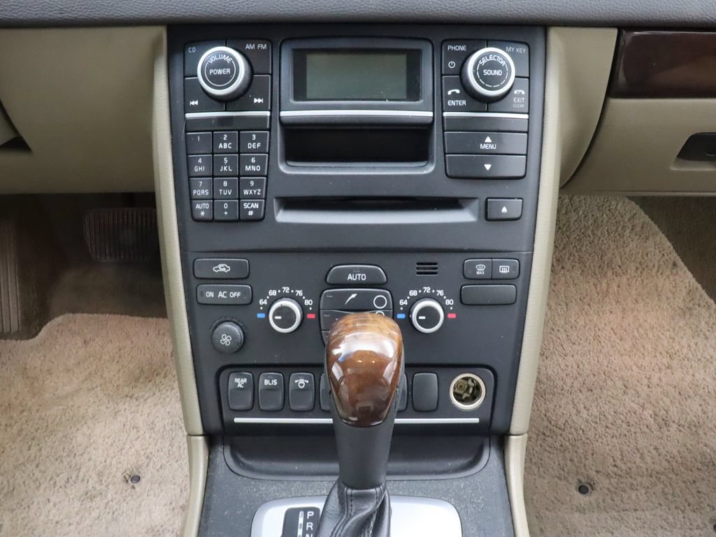 Used 2014 Volvo XC90 3.2 FWD image 18