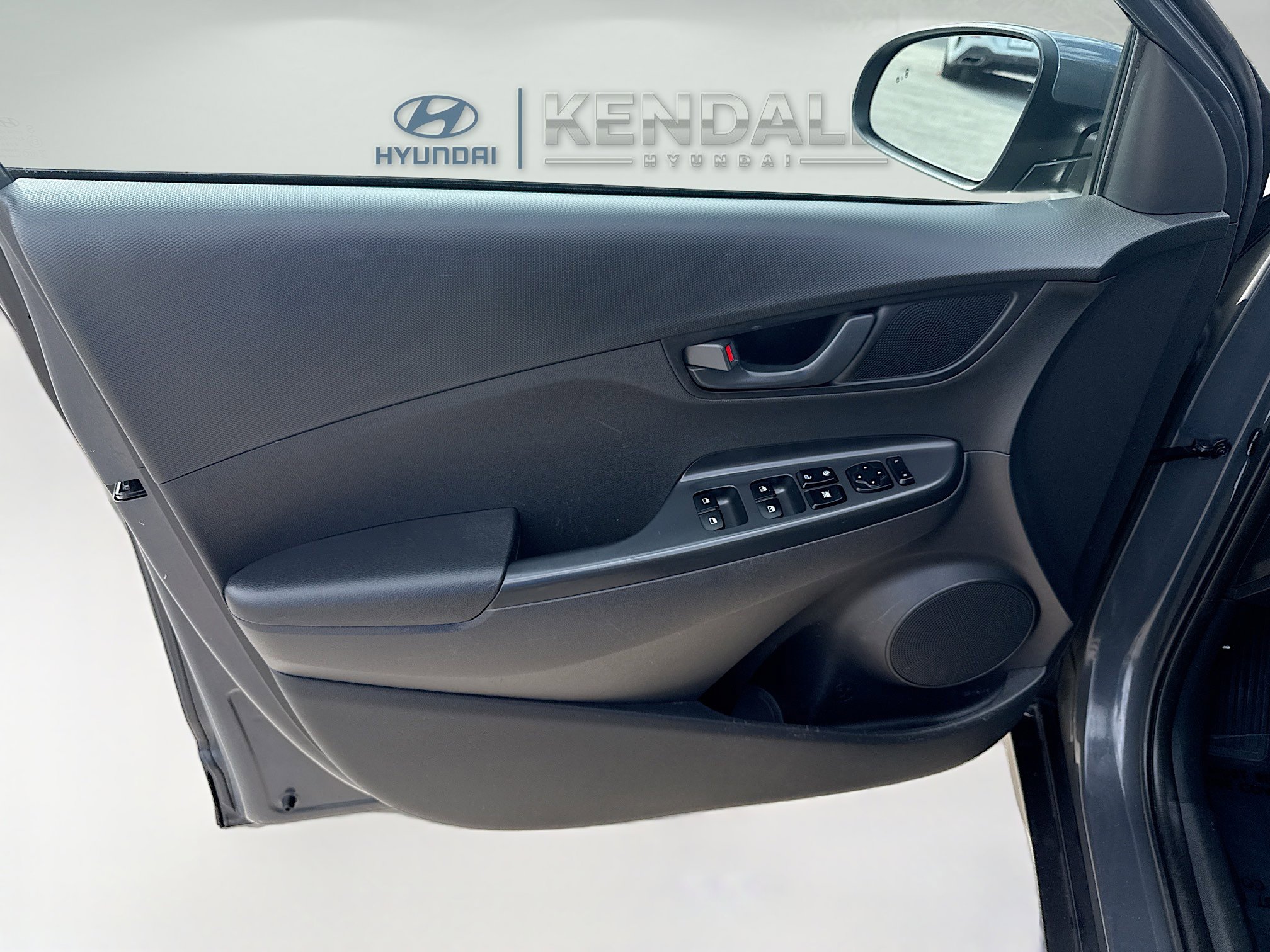 Used 2023 Hyundai Kona SEL image 17