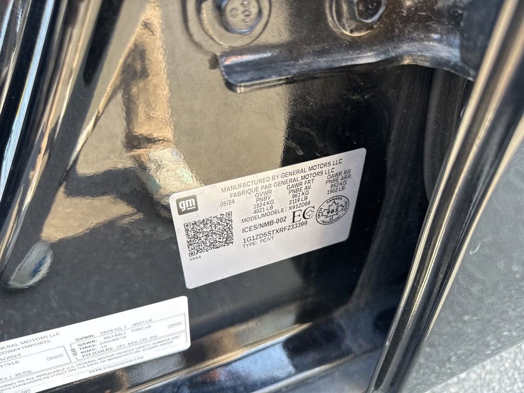 Used 2024 Chevrolet Malibu LT w/ Midnight Edition image 35