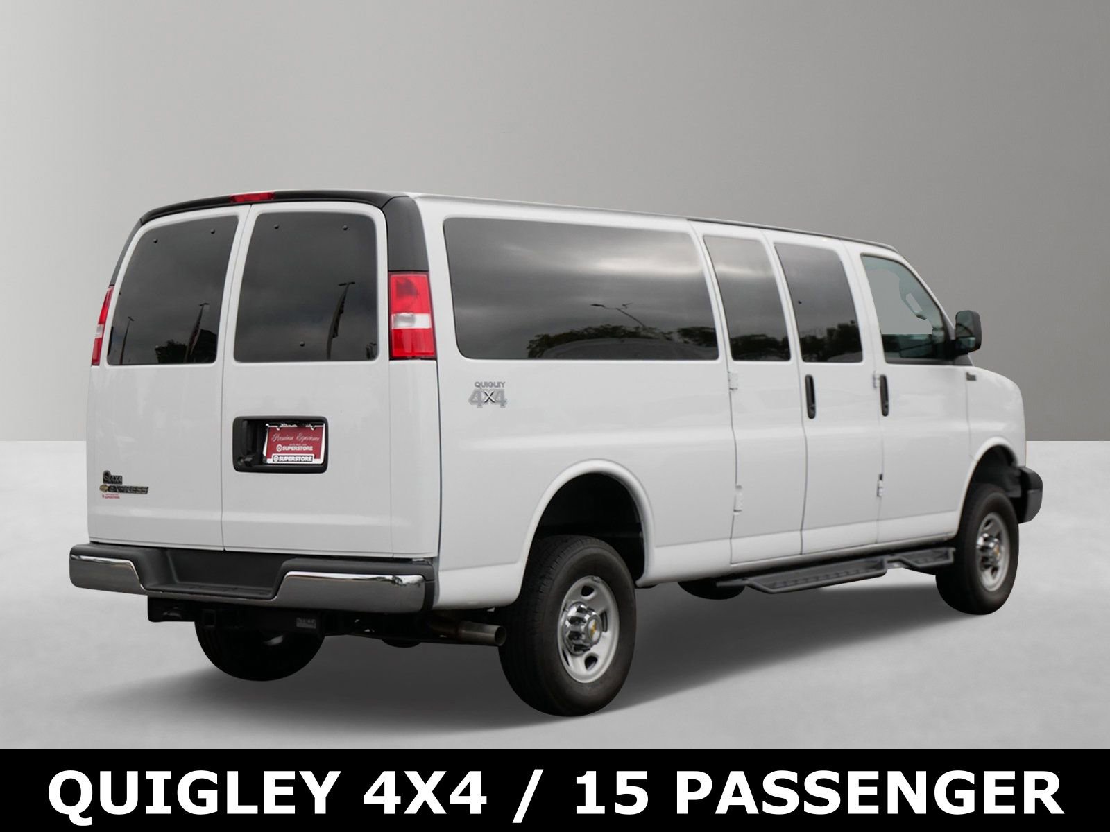 Used 2024 Chevrolet Express 3500 LT w/ LT Preferred Equipment Group image 4