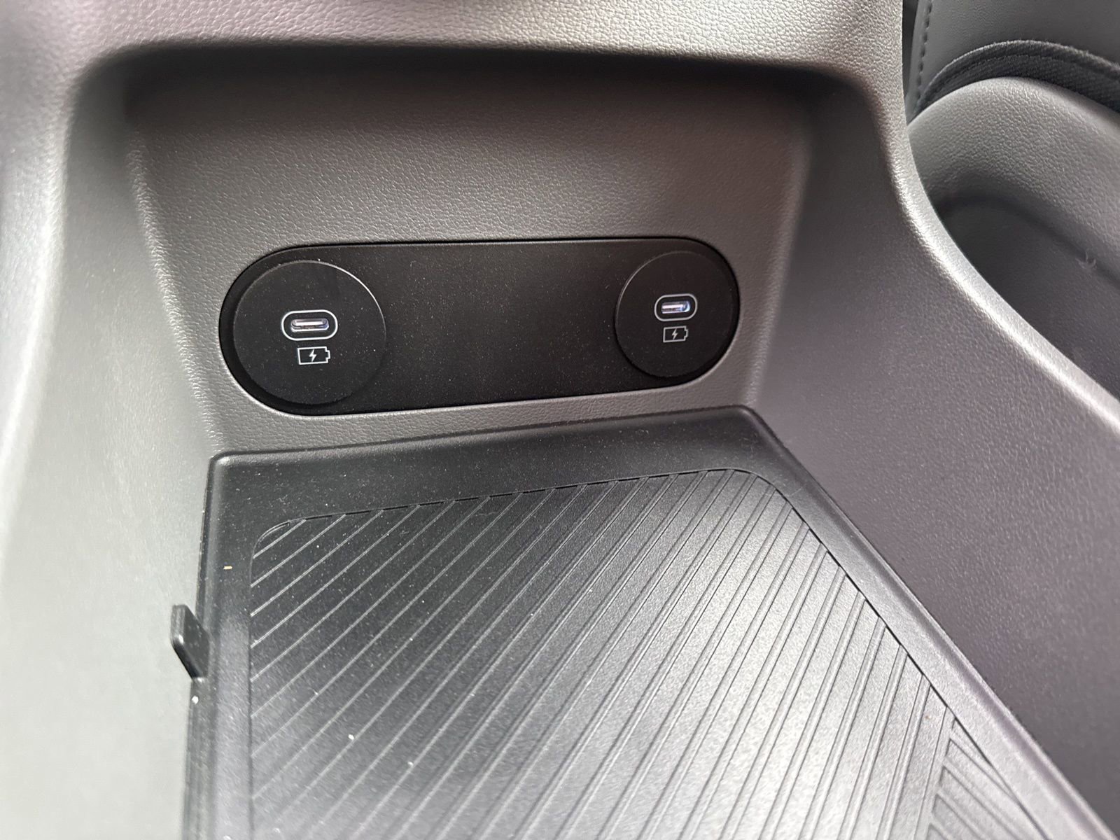 Used 2025 Hyundai Ioniq 5 SEL image 33