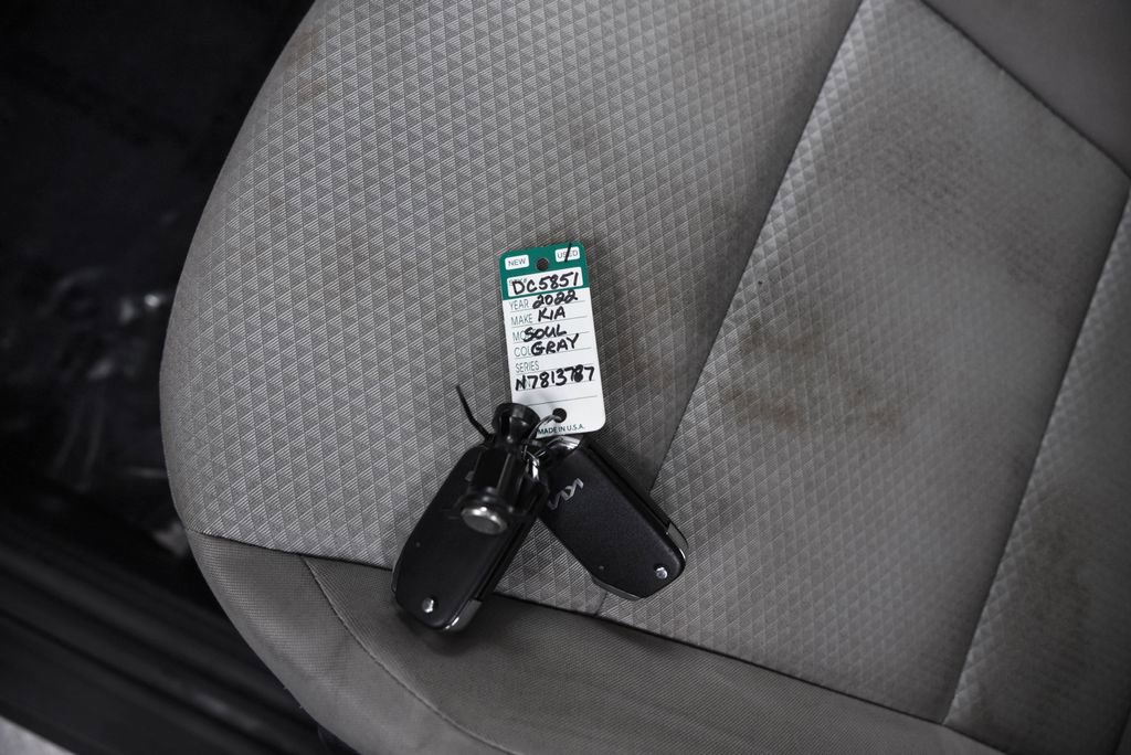 Used 2022 Kia Soul LX w/ Technology Package image 24