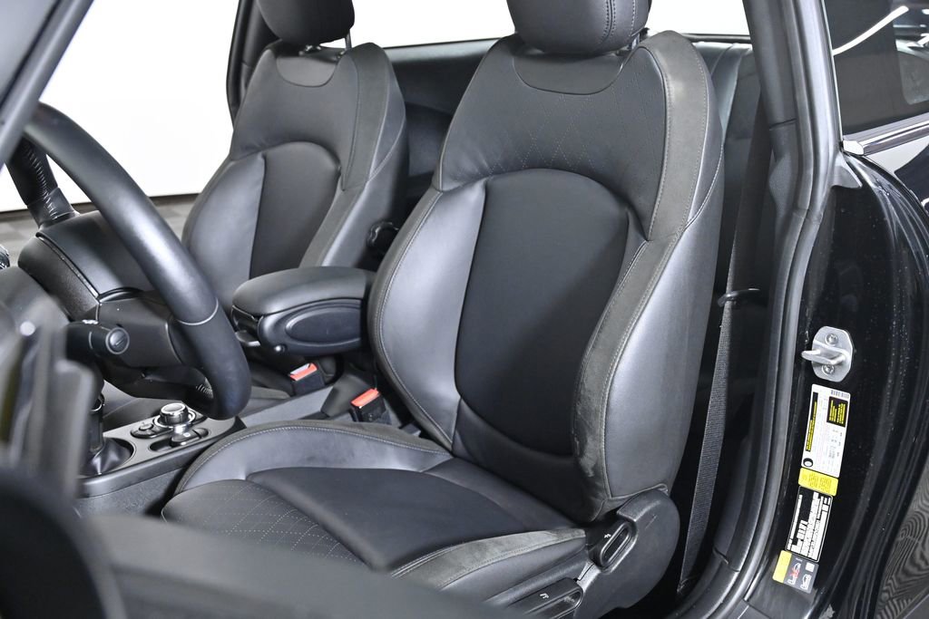 Used 2024 MINI Cooper SE image 24