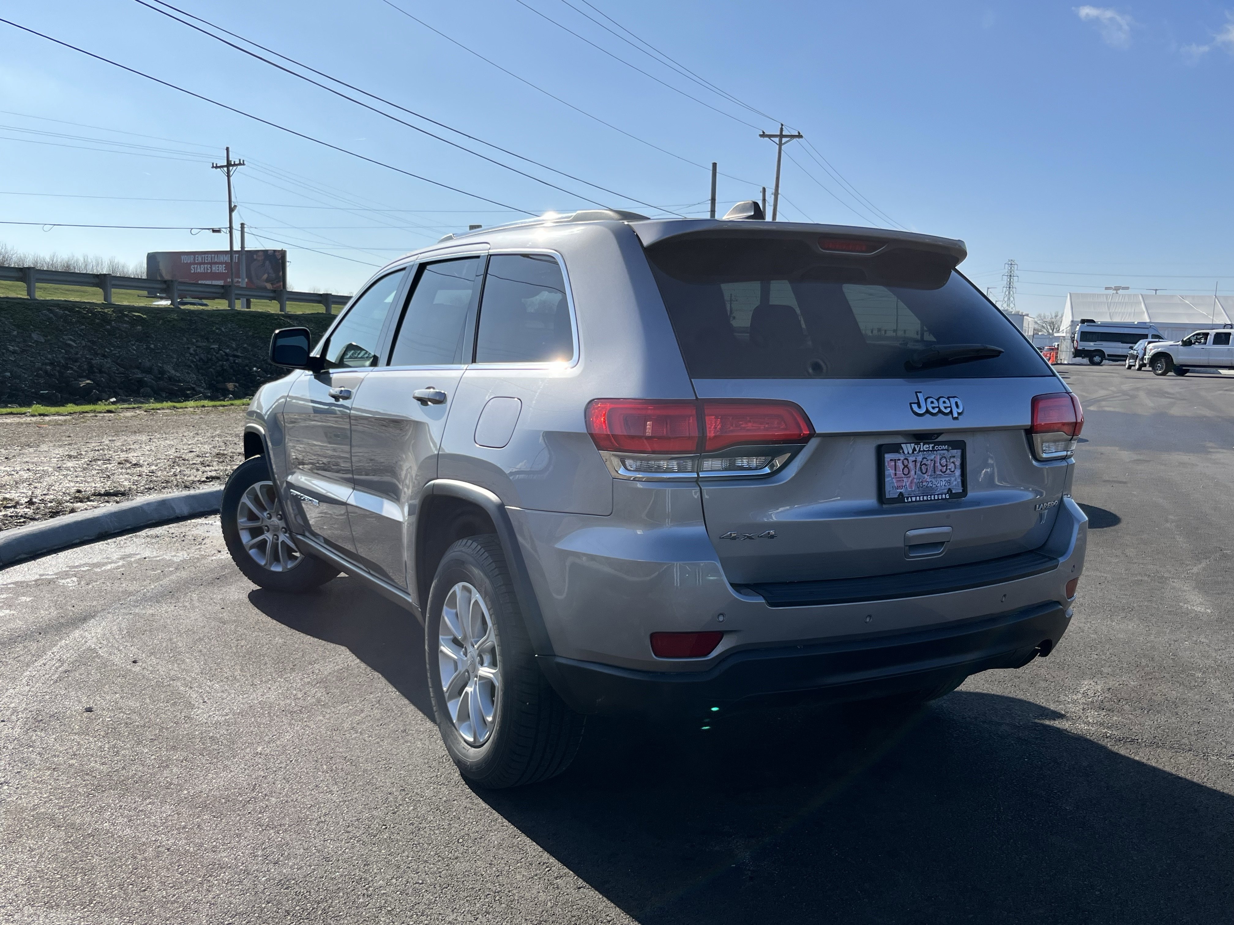Used 2015 Jeep Grand Cherokee Laredo w/ Quick Order Package 23E image 4