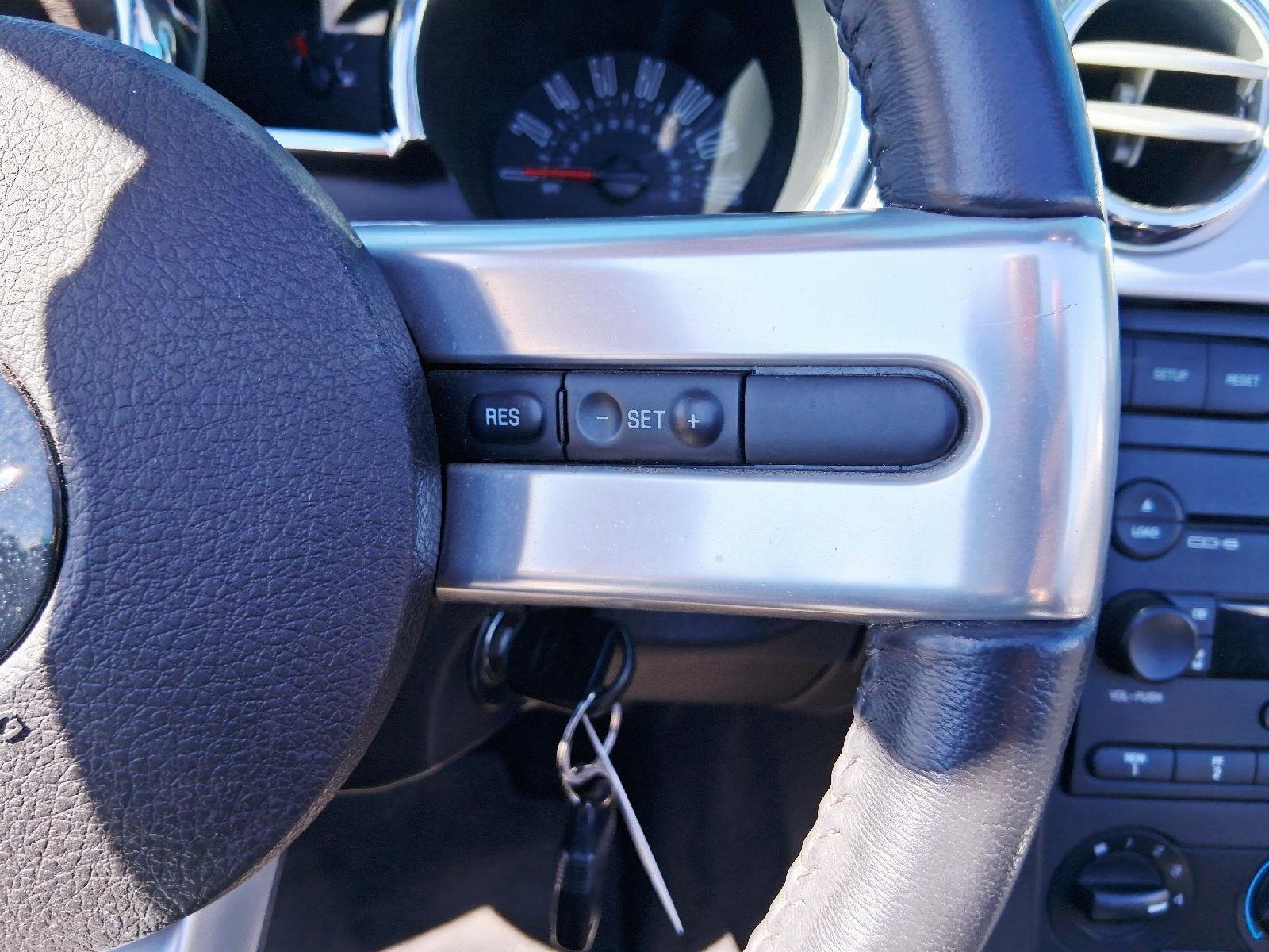 Used 2007 Ford Mustang GT RWD image 25