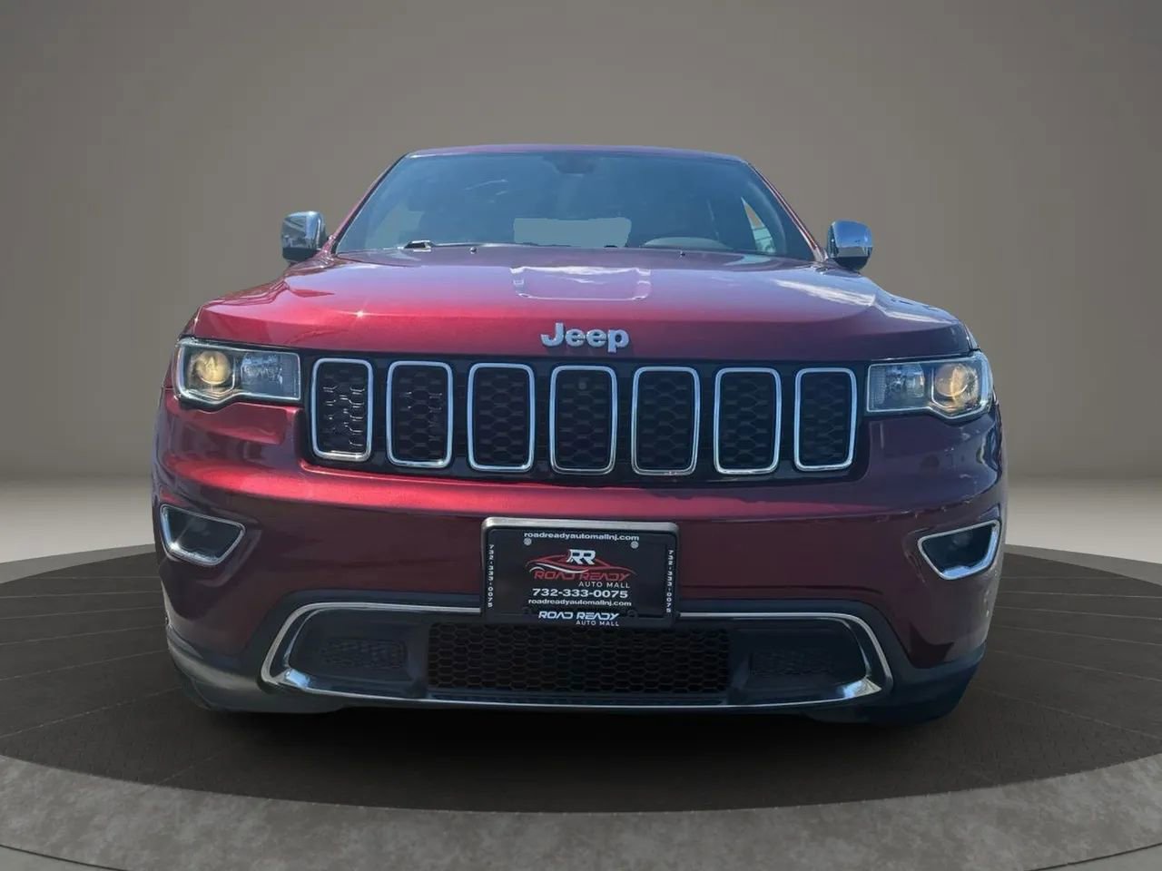 Used 2020 Jeep Grand Cherokee Limited image 3