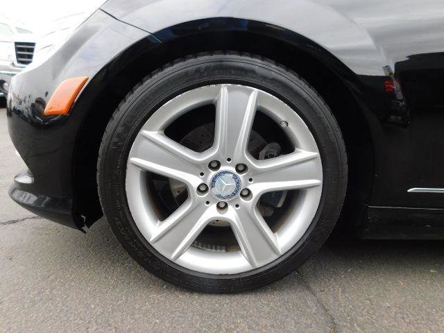 Used 2011 Mercedes-Benz C 300 Sedan image 9