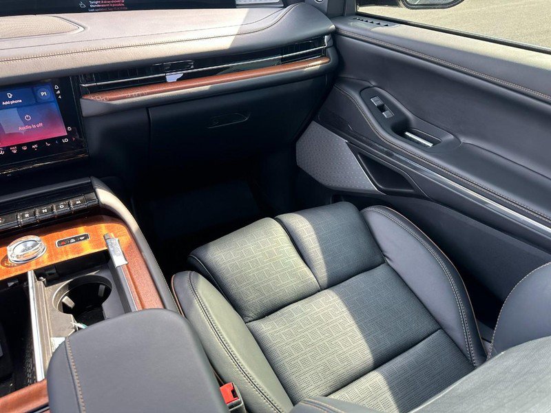 Certified 2025 Lincoln Navigator L Black Label image 19