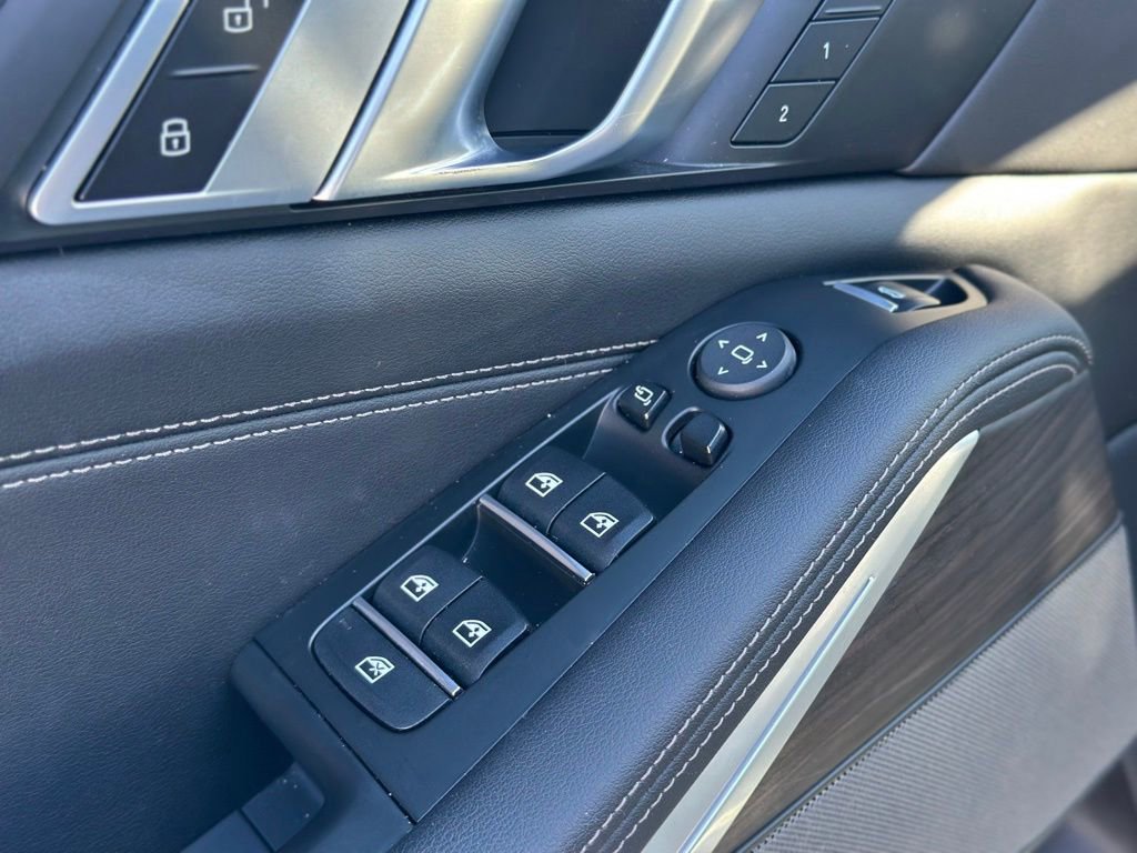 Certified 2024 BMW X5 xDrive40i w/ Executive Package image 20