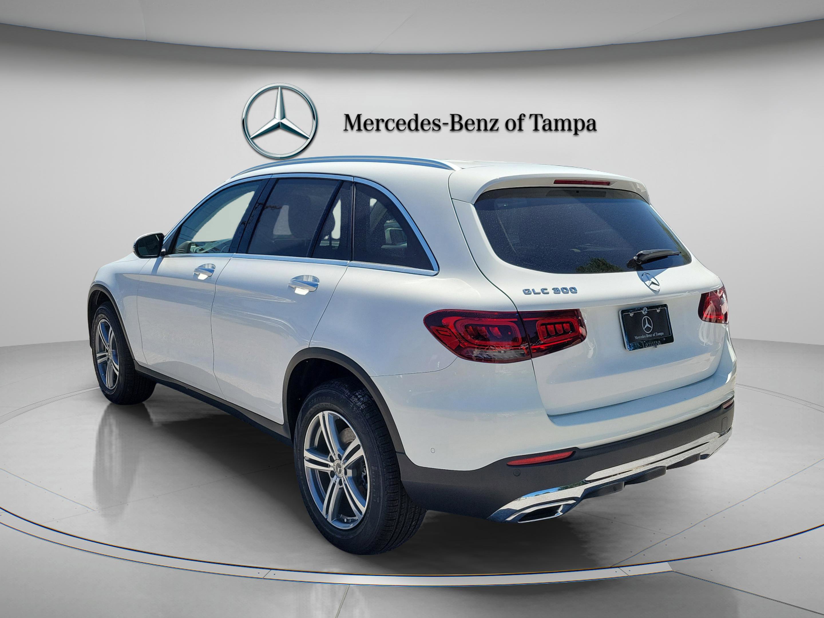 Certified 2022 Mercedes-Benz GLC 300 w/ Premium Package Lite image 2