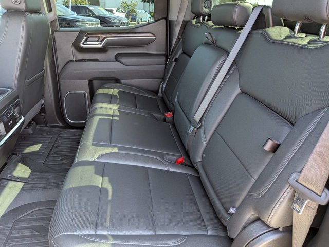 Used 2025 GMC Sierra 1500 SLT w/ SLT Premium Package AWD/4WD image 13