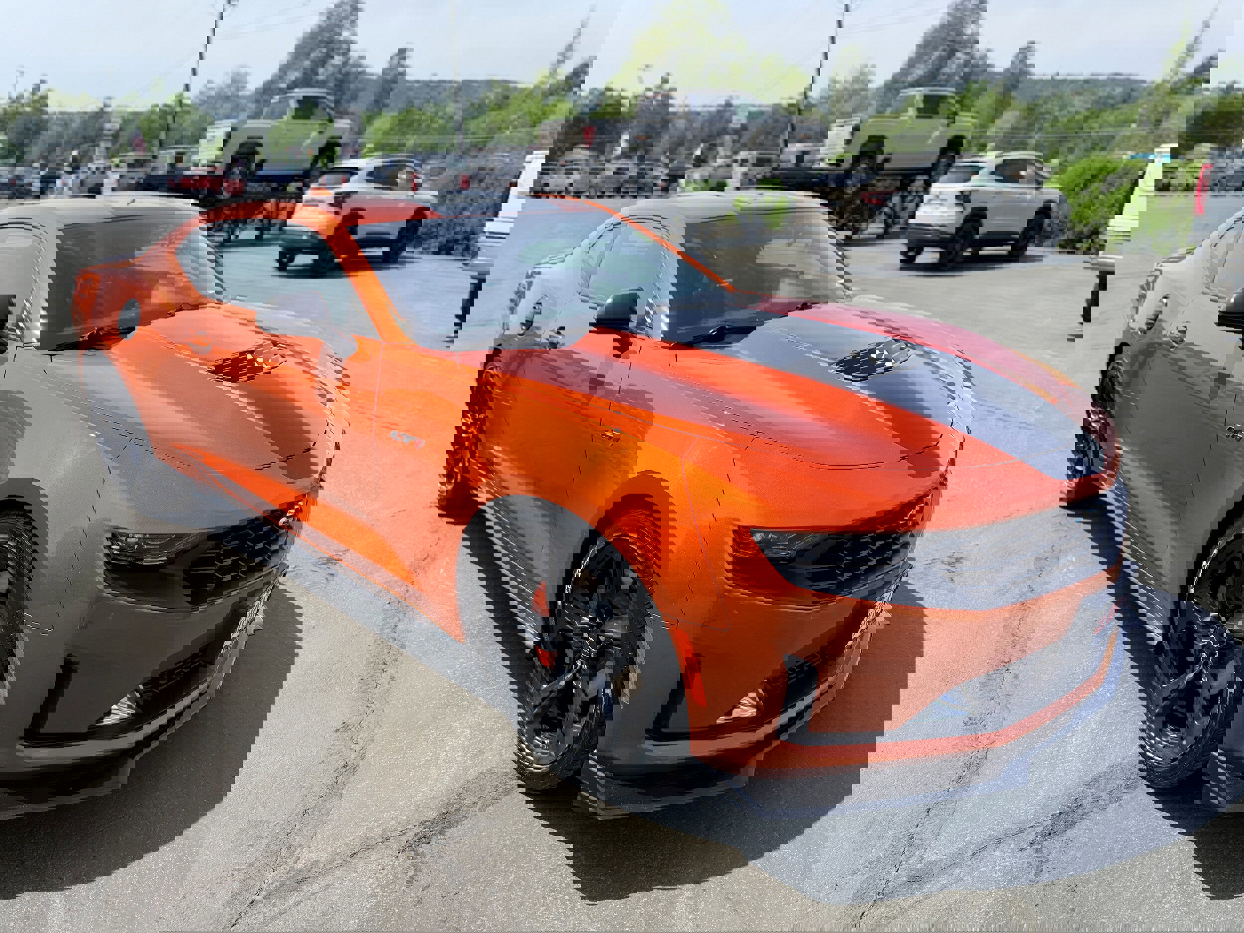 Used 2022 Chevrolet Camaro LT w/ RS Package image 4